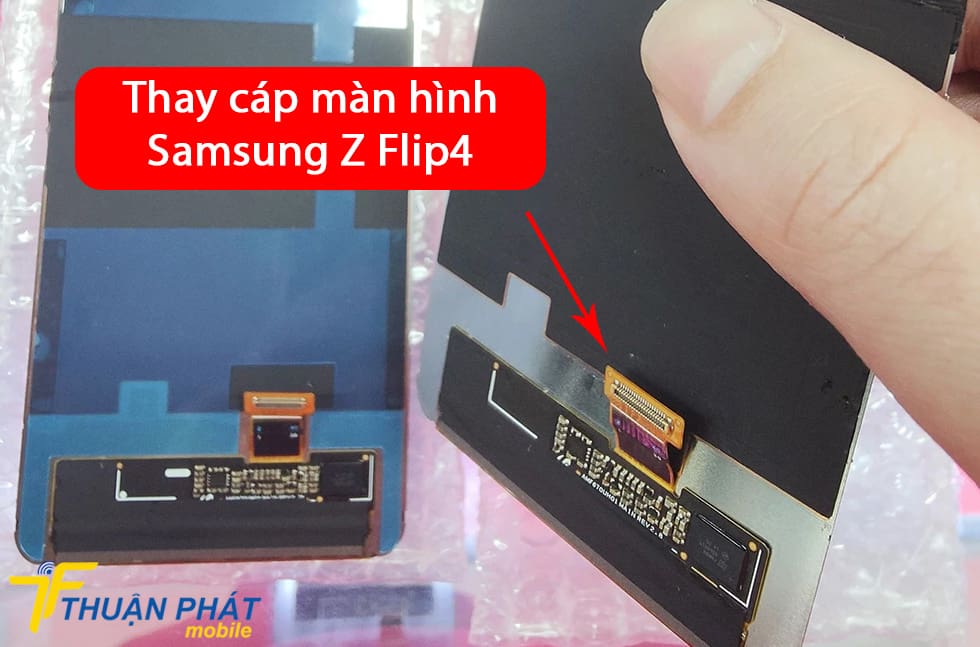 Thay cáp màn hình Samsung Z Flip4