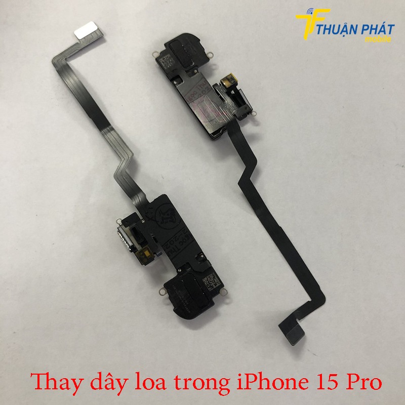 Thay dây loa trong iPhone 15 Pro