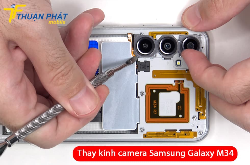 Thay kính camera Samsung Galaxy M34