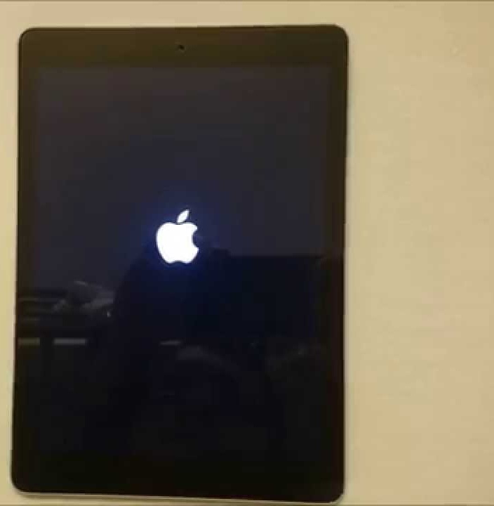 iPad Mini 6 treo táo