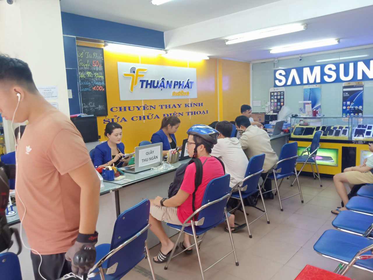 Trung tâm sửa chữa điện thoại Samsung uy tín