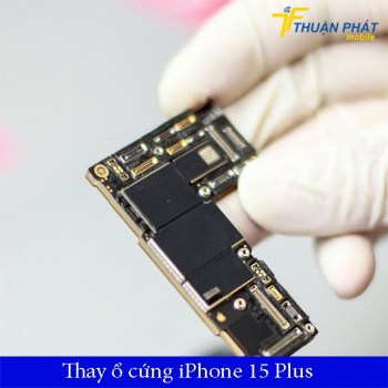 thay-o-cung-iphone-15-plus