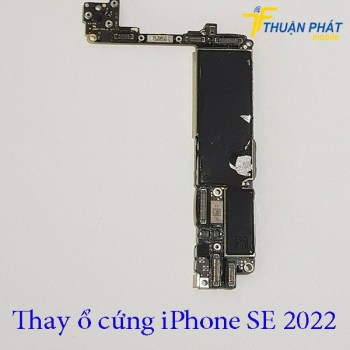 thay-o-cung-iphone-se-2022