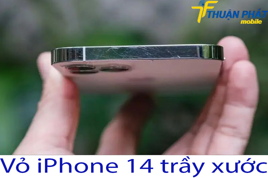 Vỏ iPhone 14 trầy xước