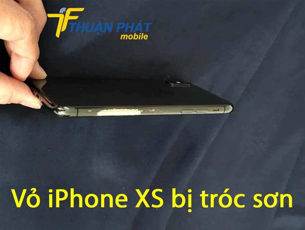 Vỏ iPhone XS bị tróc sơn