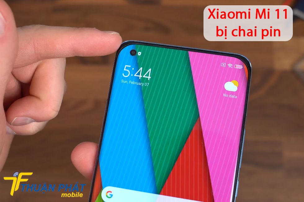 Xiaomi Mi 11 bị chai pin